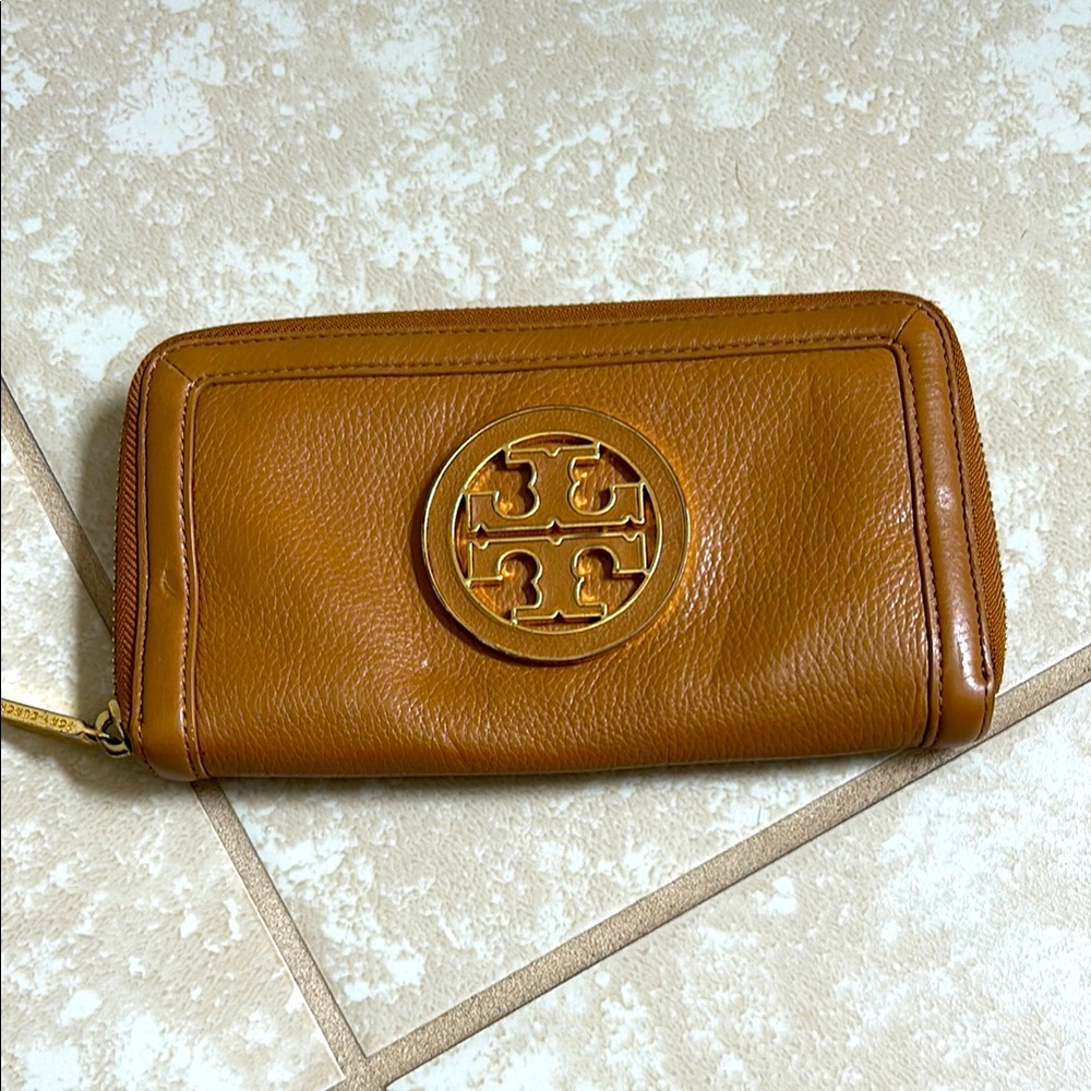 Tory Burch Tan Leather Wallet